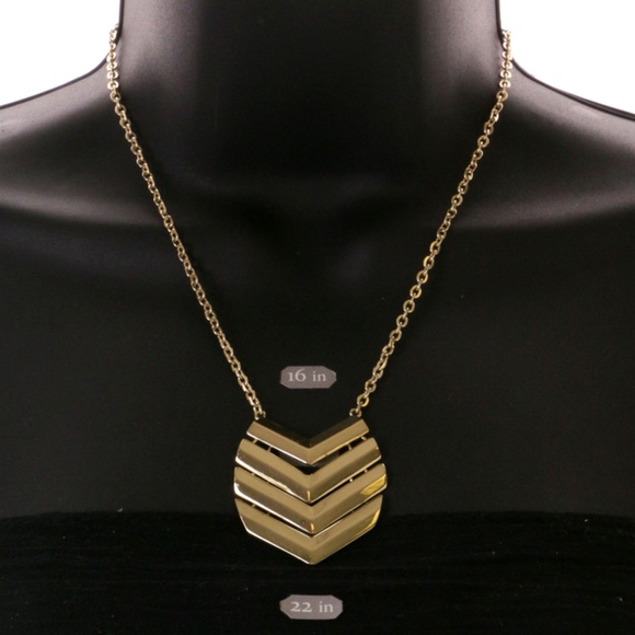 Express Fashion-Necklace Gold NWT - Picture 4 of 5